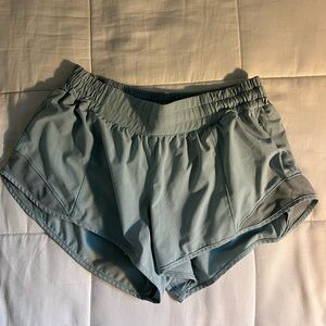 Lululemon Hotty Hot Shorts | 2.5”